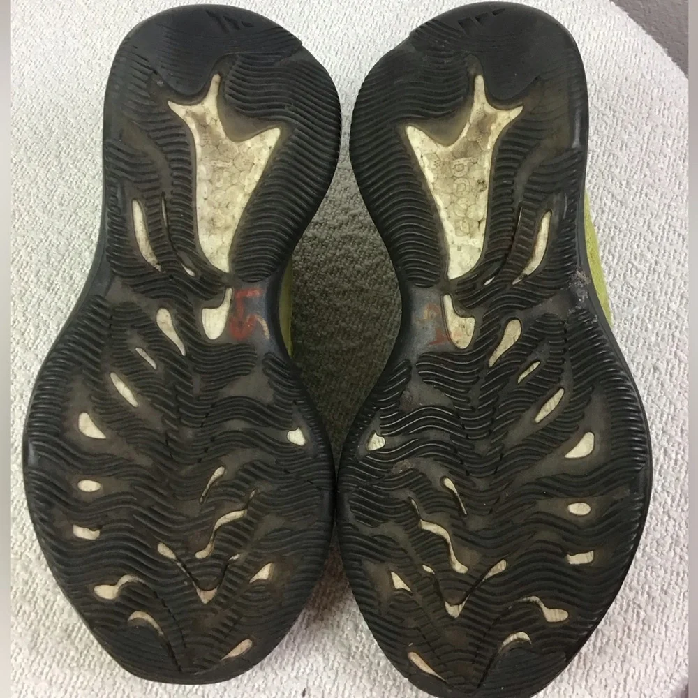 adidas Yeezy YEEZY Boost 380 